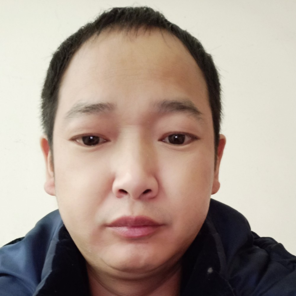 铃铛泪了狂野的照片