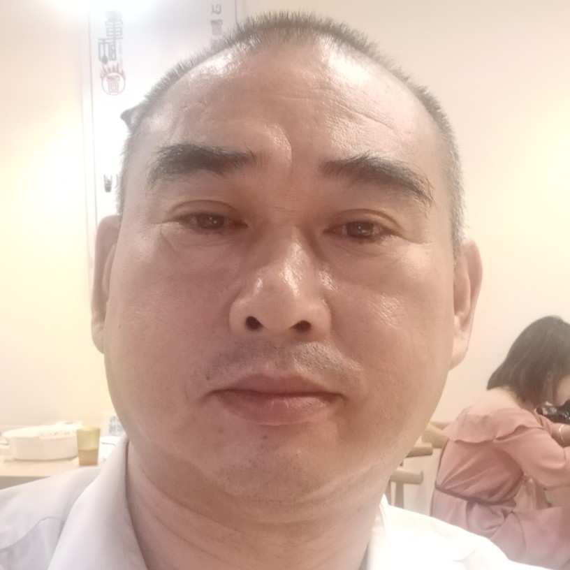 耀荣凡的照片