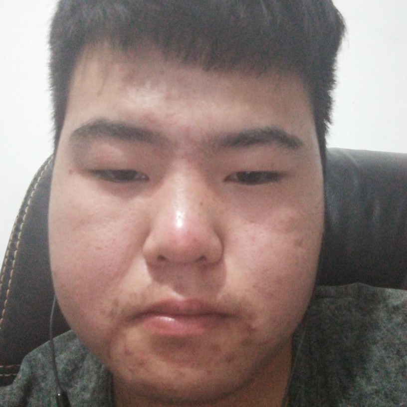 糖豆高大的照片