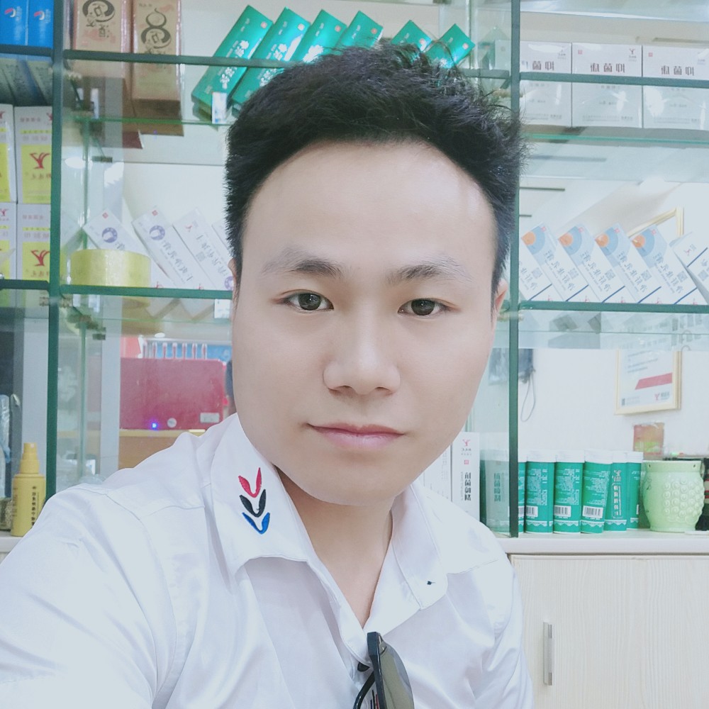 灰Q狼的照片
