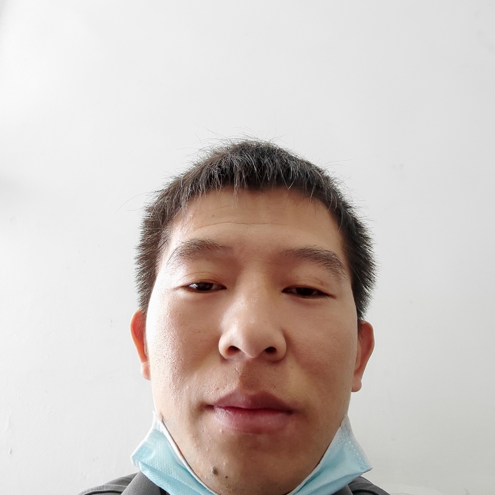 粗暴踢帆布鞋F的照片