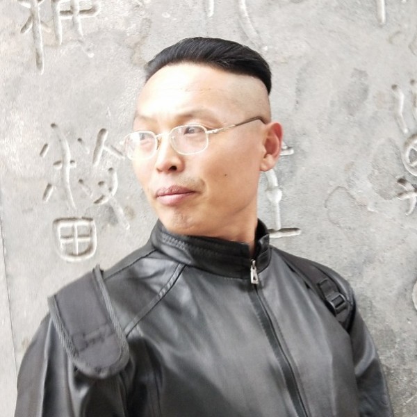 麟殇的照片
