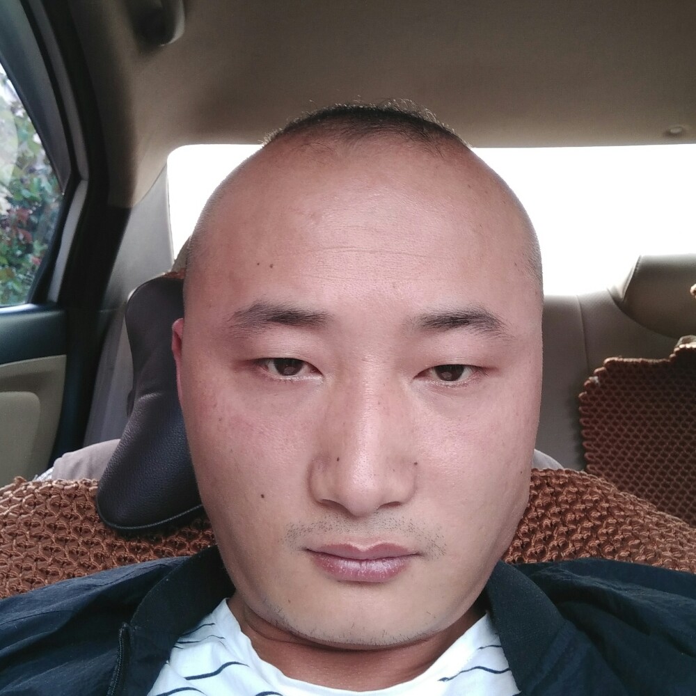 日照青年的照片