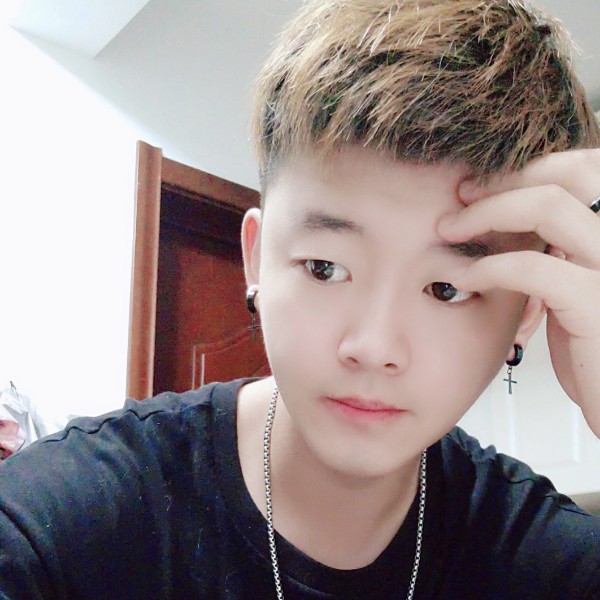 饼干蹙眉尊敬的照片