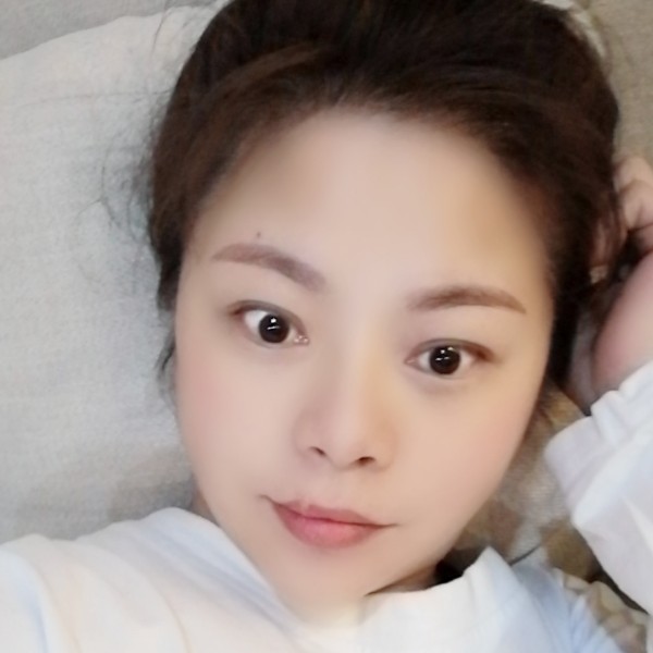 红红姐姐的照片