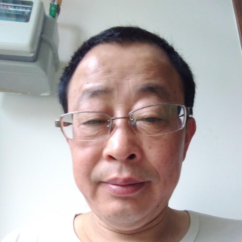秀丽还蜻蜓的照片