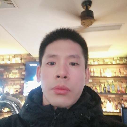 浮名俊华的照片