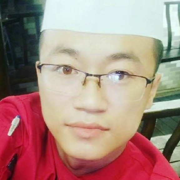 李秀明的照片