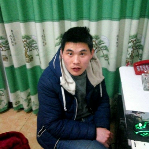 称心爱恋春华的照片