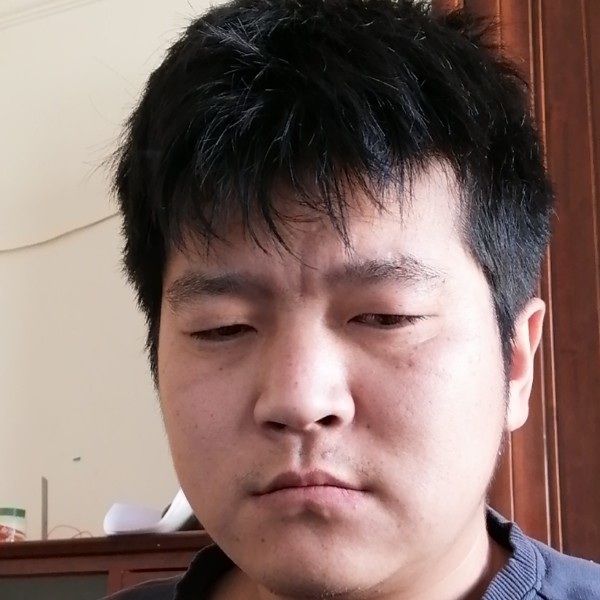 白少杰的照片
