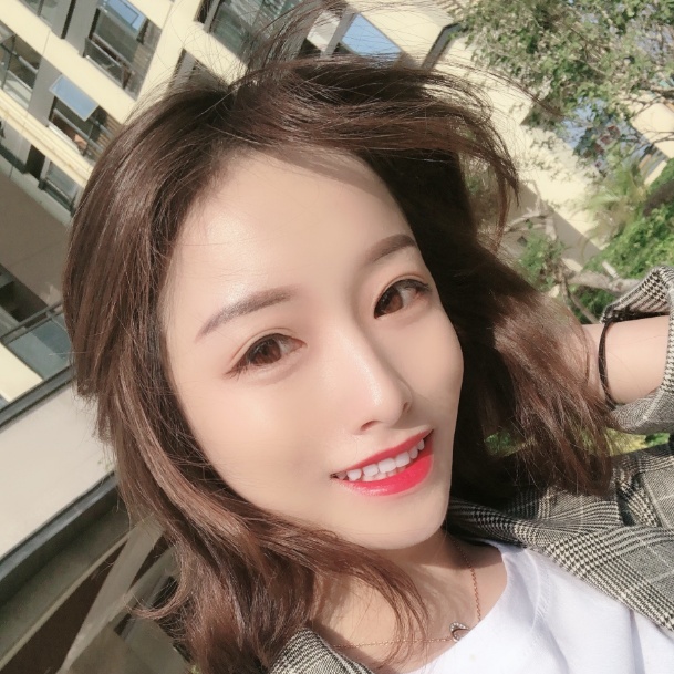 不由人的照片