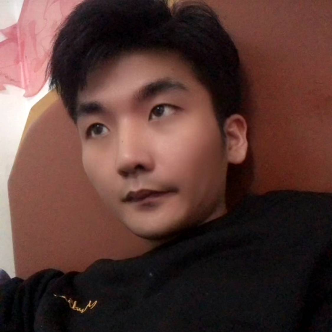 生动放弃玫瑰的照片