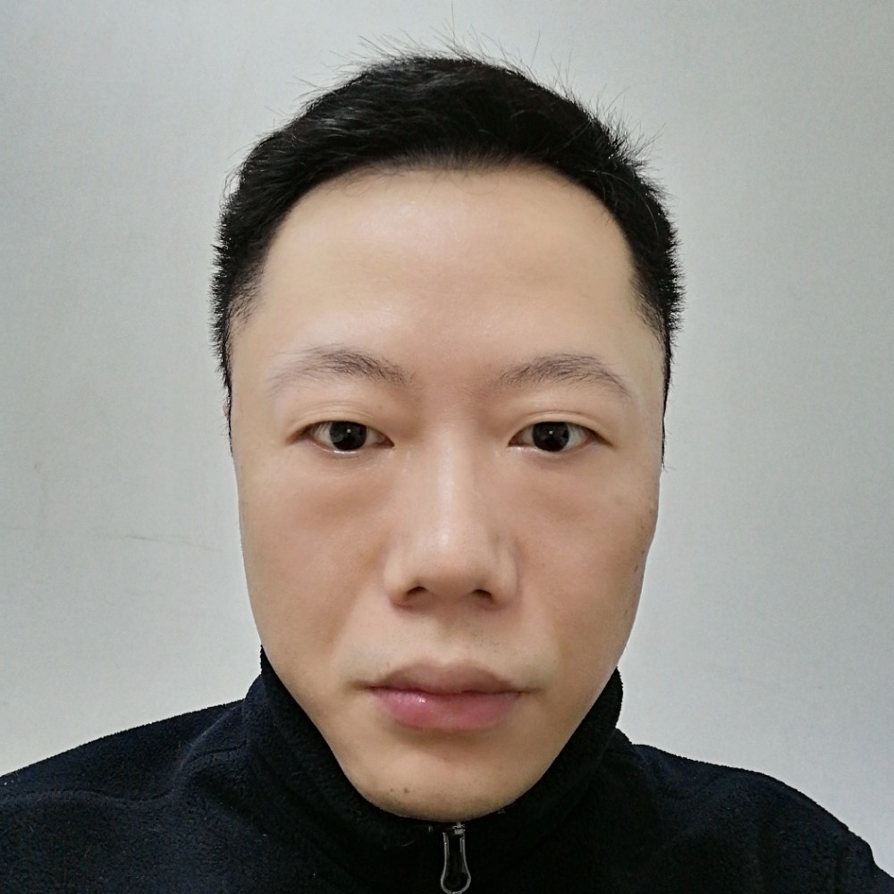 流岚灼热的照片