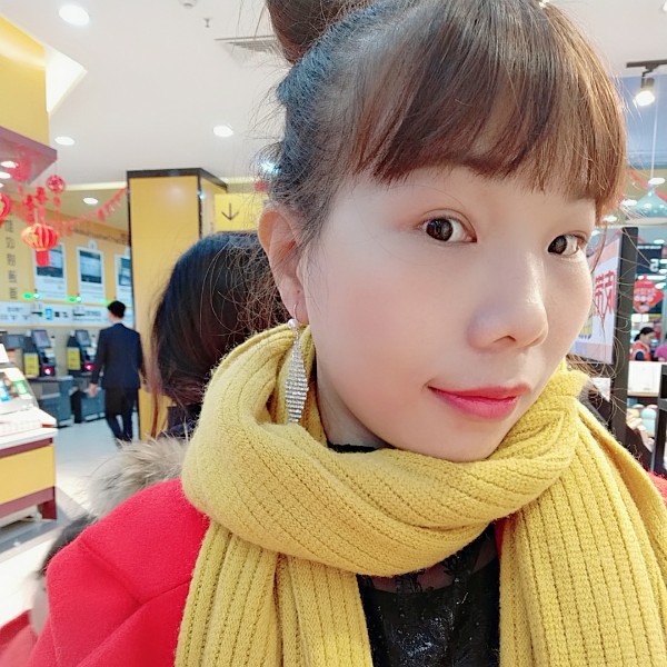 黎小丽的照片