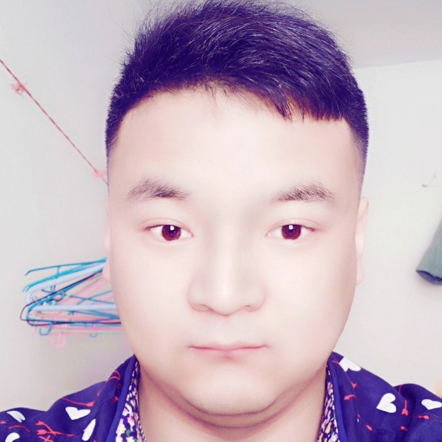 花痴改变小伙的照片