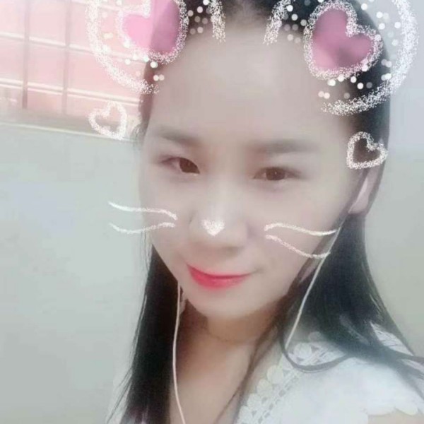 严尚钰的照片