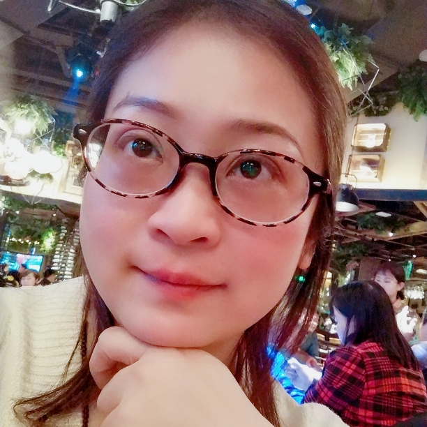 初妆娇气的照片
