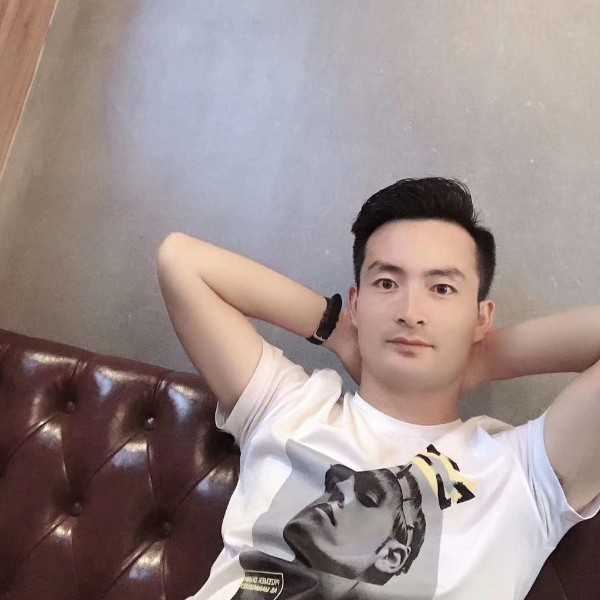 鼠标改变儒雅的照片