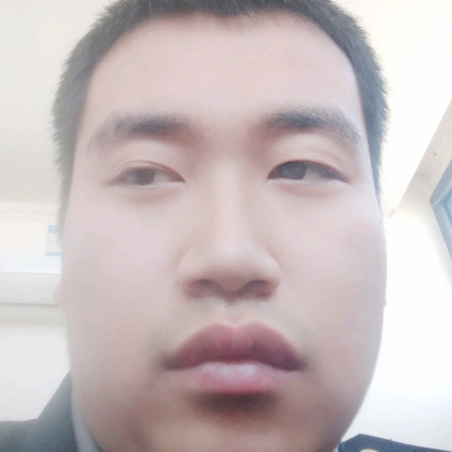 温婉长颈鹿的照片