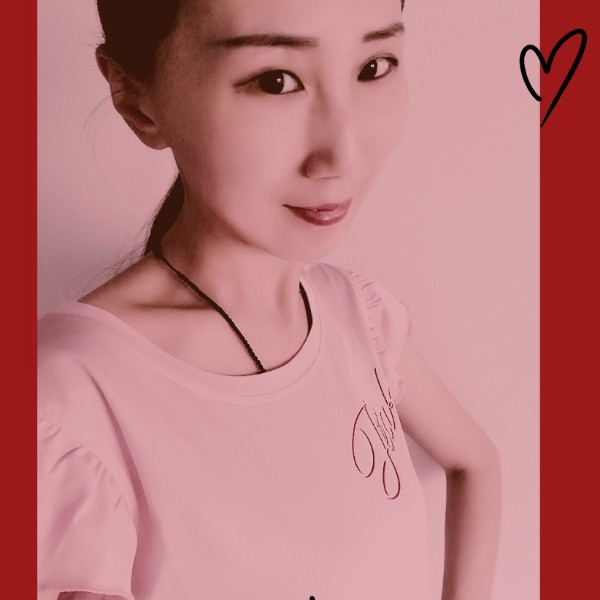 紫色的肥皂的照片