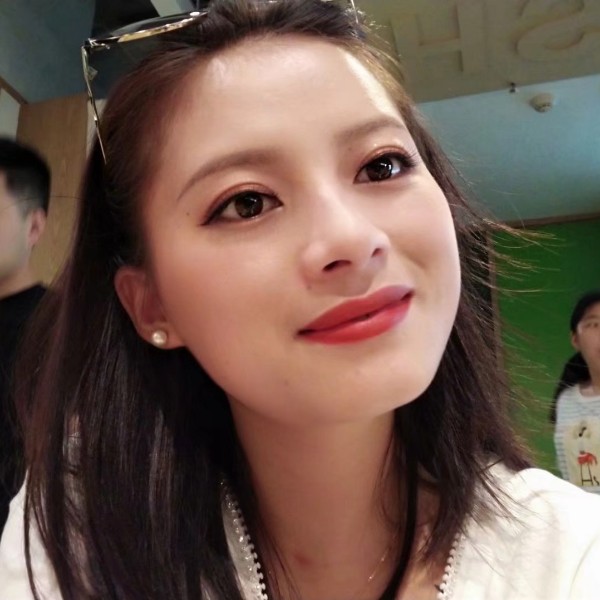 沉稳点的照片