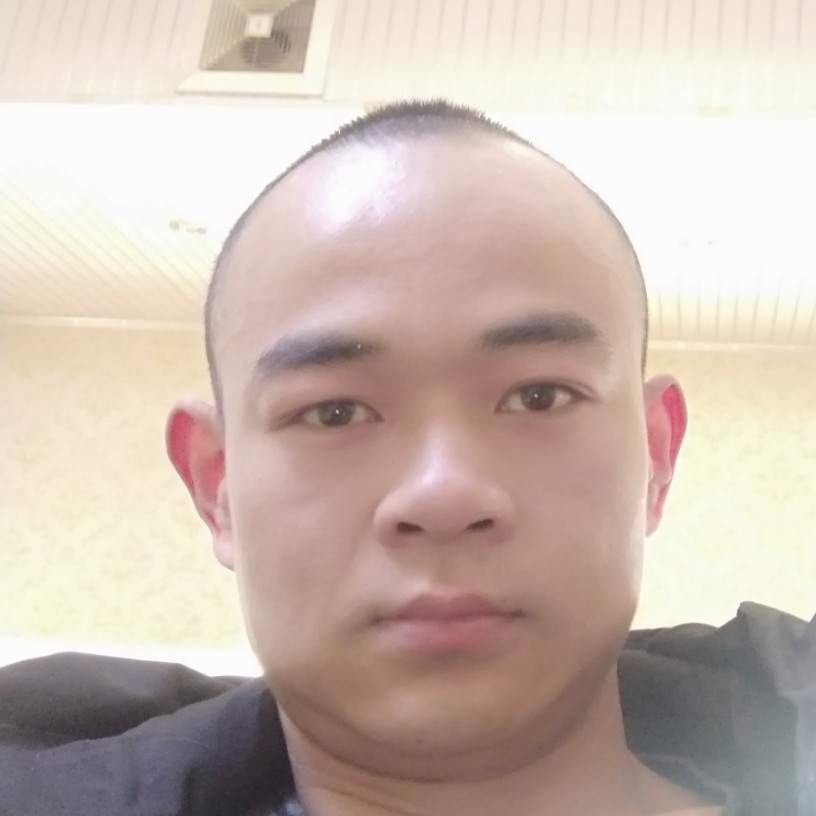 吴君君的照片