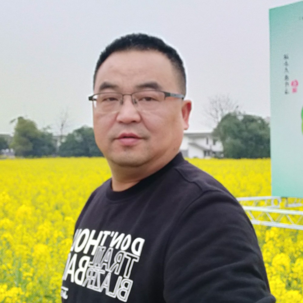 怕孤单等待青栀的照片