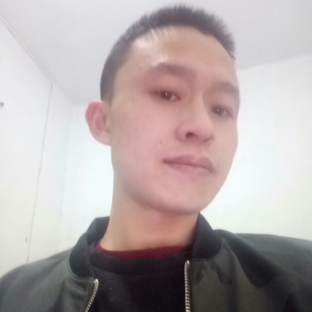 深情的我的照片