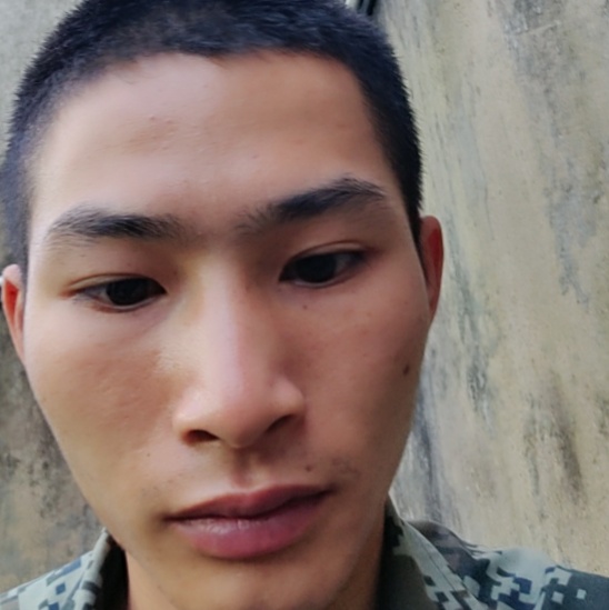 单着无奈的照片