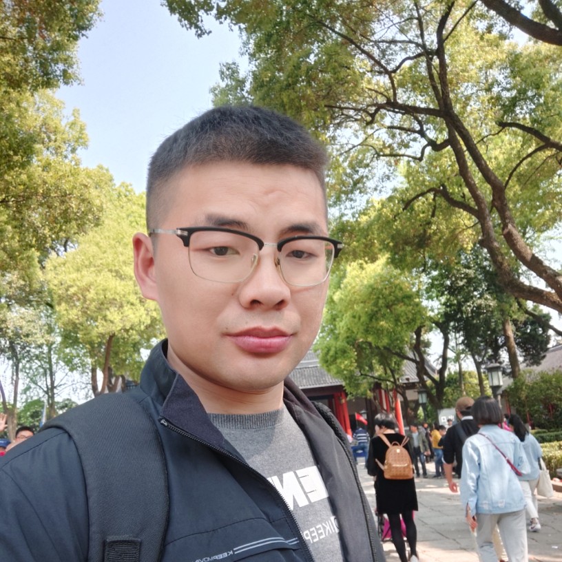施椸的照片