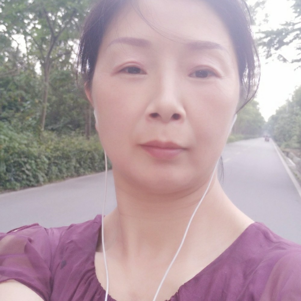 希望找到适合的人的照片