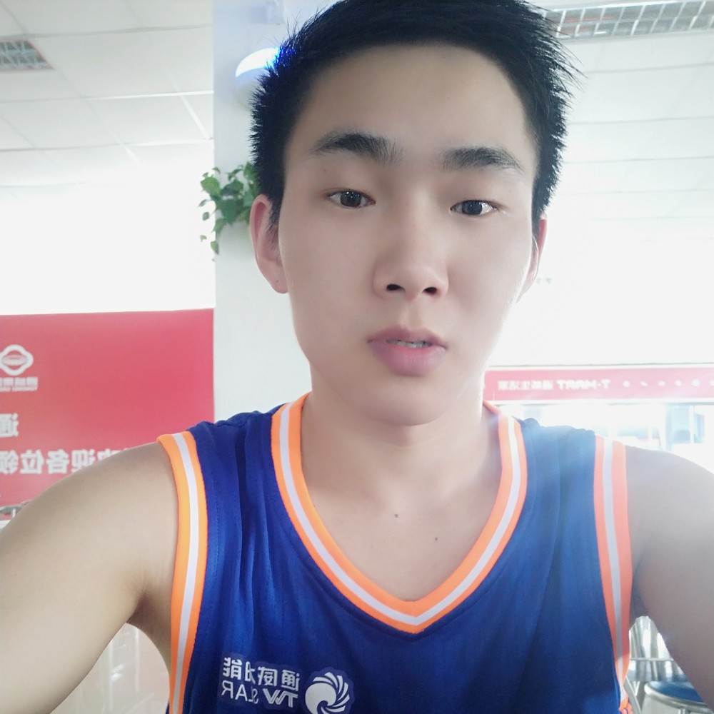 钦赐丶的照片