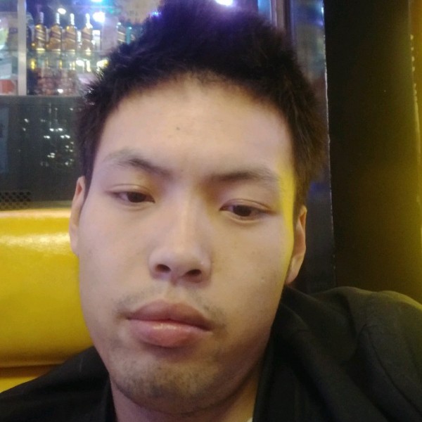 蜻蜓迷离的照片