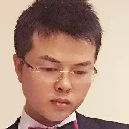 温柔迎吐司的照片