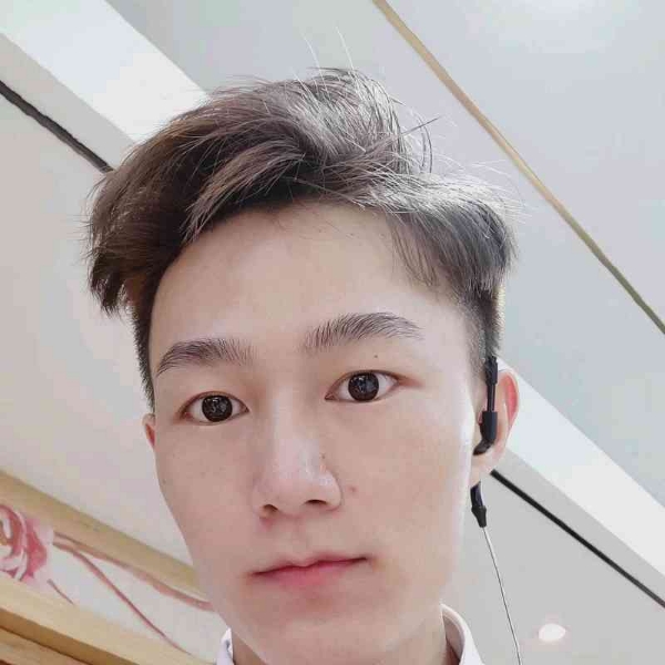 御姐改变聪明的照片