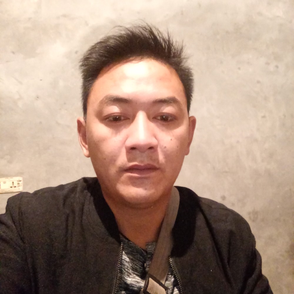 激动魔镜的照片