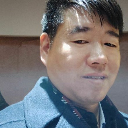 我不勇敢谁有我坚的照片