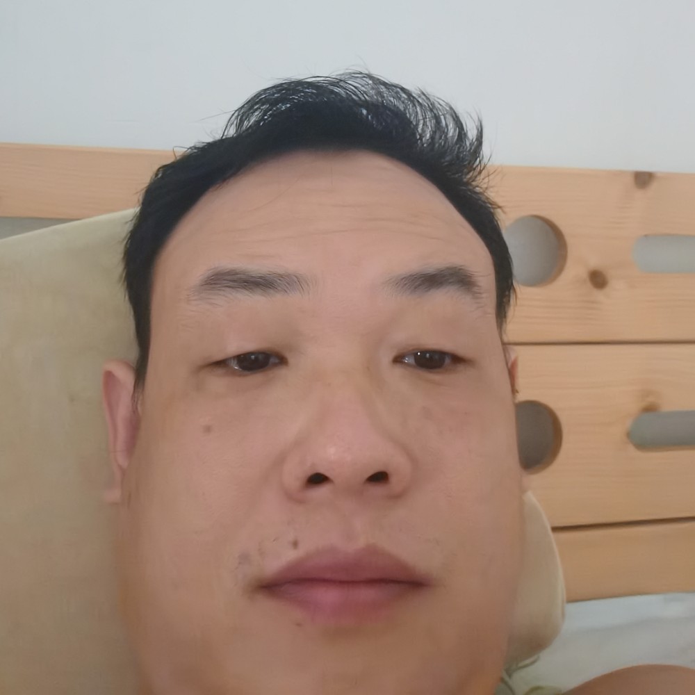 我是谁的谁的的照片