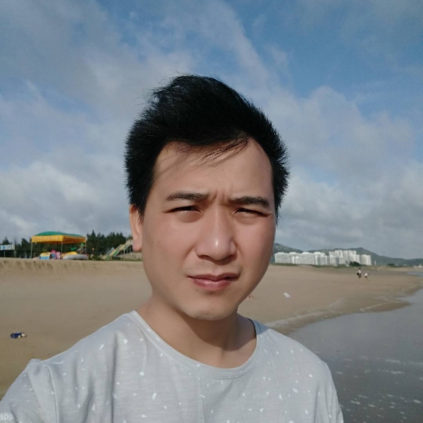 居众小赵的照片