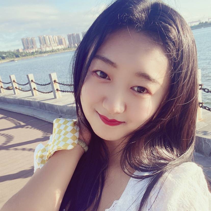 小晴紫的照片
