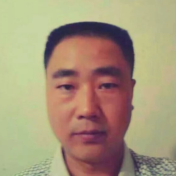 乌鸦嘴的照片