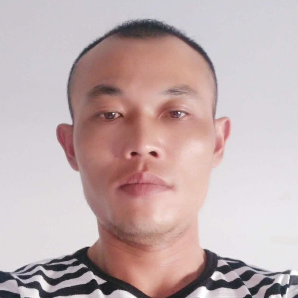 愤怒啤酒的照片