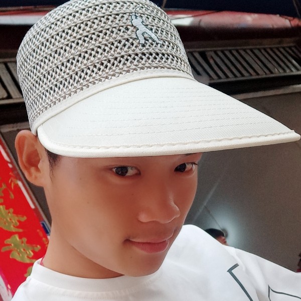 为何渡她，不渡我的照片