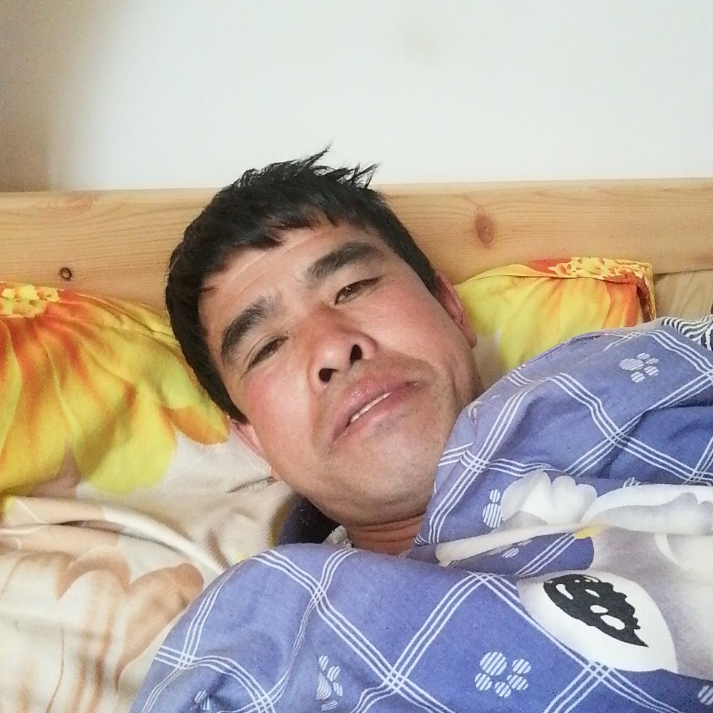 小馒头挽手舒服的照片