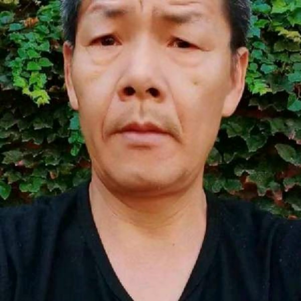 胡到的照片