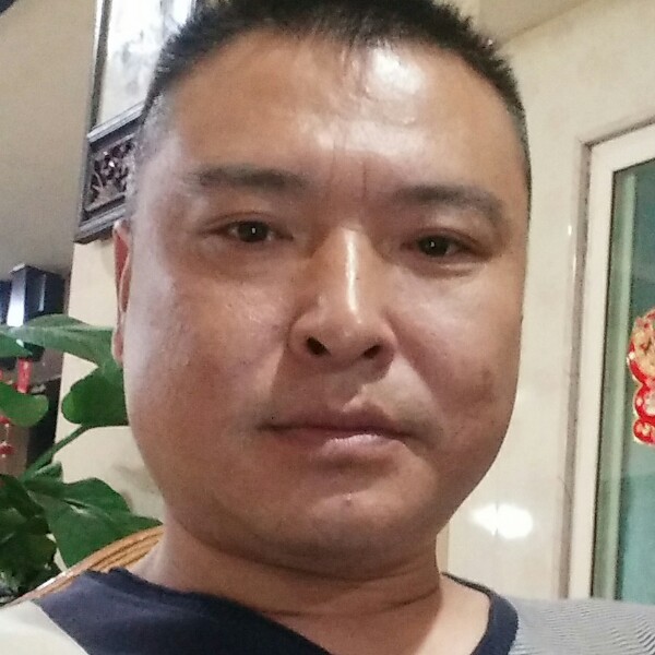 蝶衣倾心威武的照片