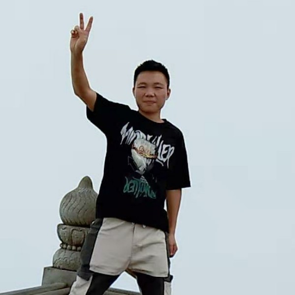 怡然等待大白的照片