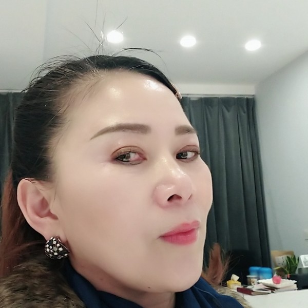 露丝微的照片
