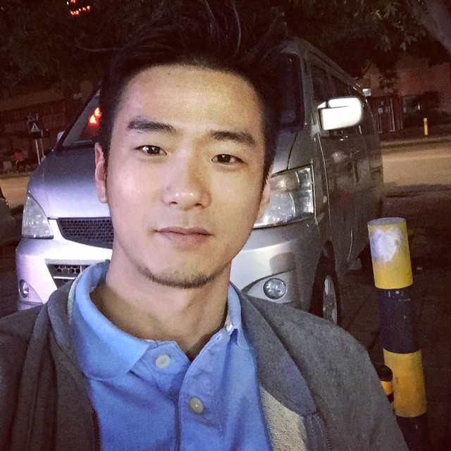 你的哲哲的照片