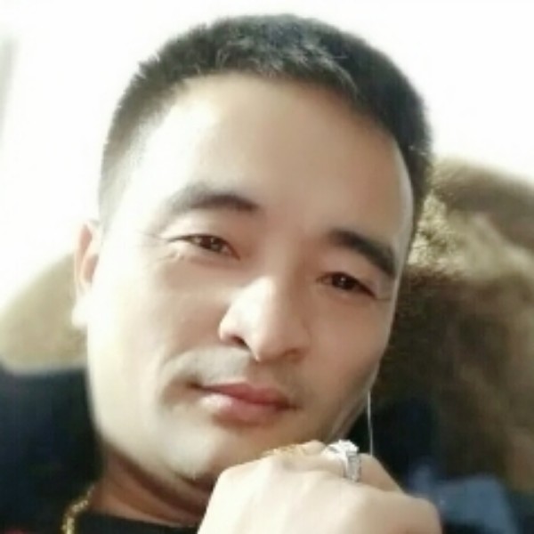 张可春的照片